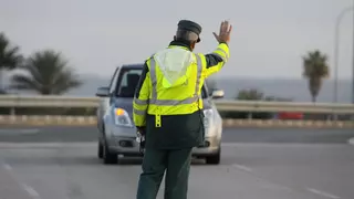Un hombre muere al ser arrollado por el remolque de un tractor en Alcúdia