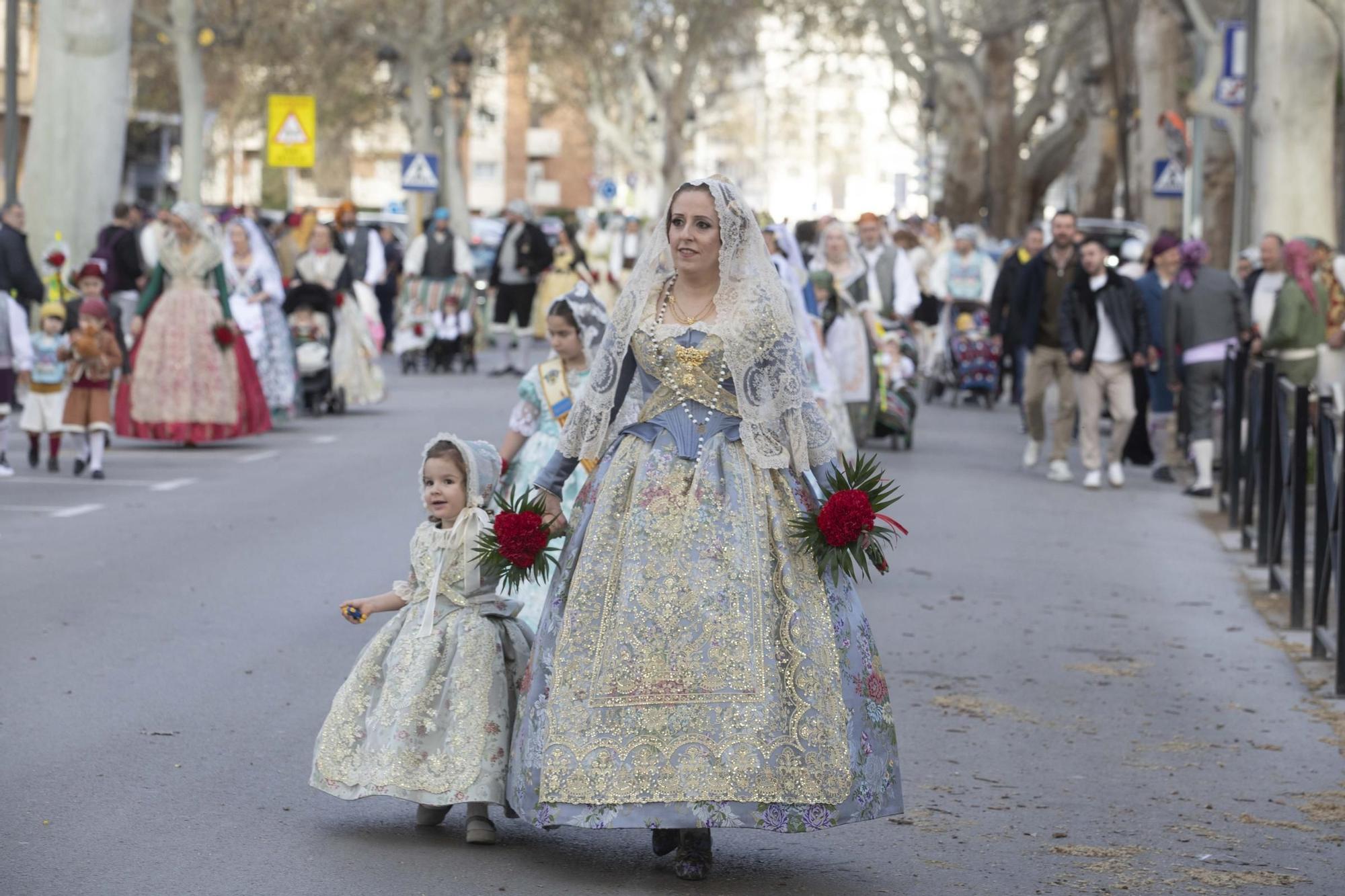 Búscate en la multitudinaria Ofrenda del sábado 22 de marzo en Xàtiva