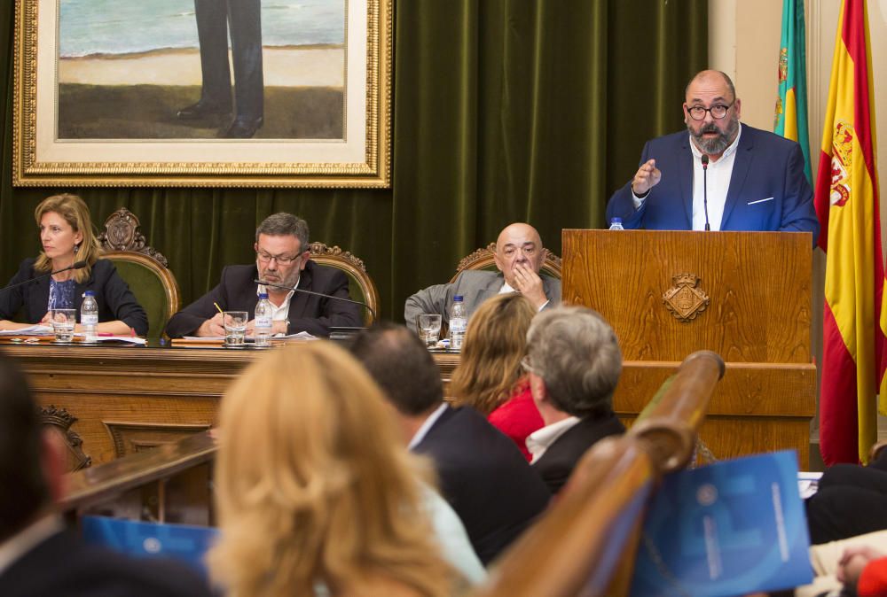 Bronca taurina en el pleno de Castelló