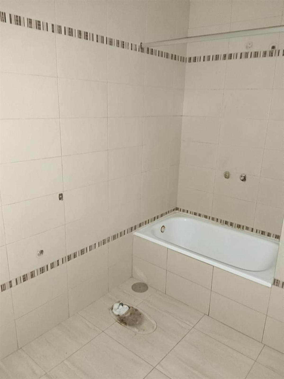 Baño piso en Vecindario
