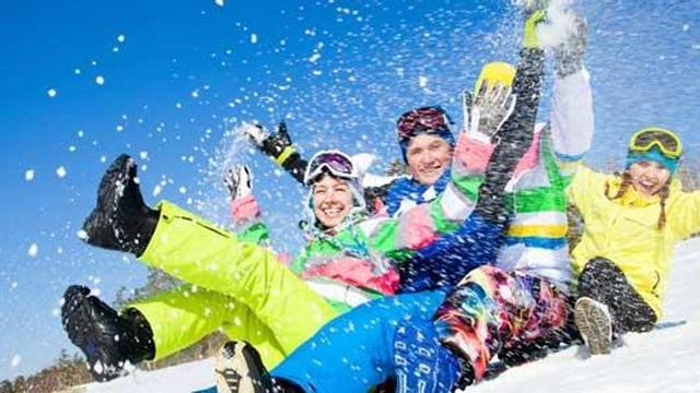 Es importante escoger que ropa llevamos a la nieve.