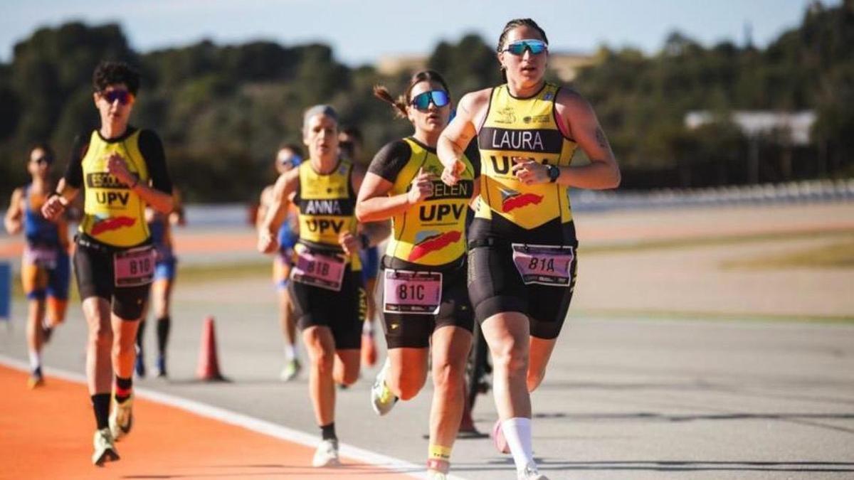 La sección de triatlón de la UPV cuenta con 50 deportistas federados y aspira a lograr el ascenso.