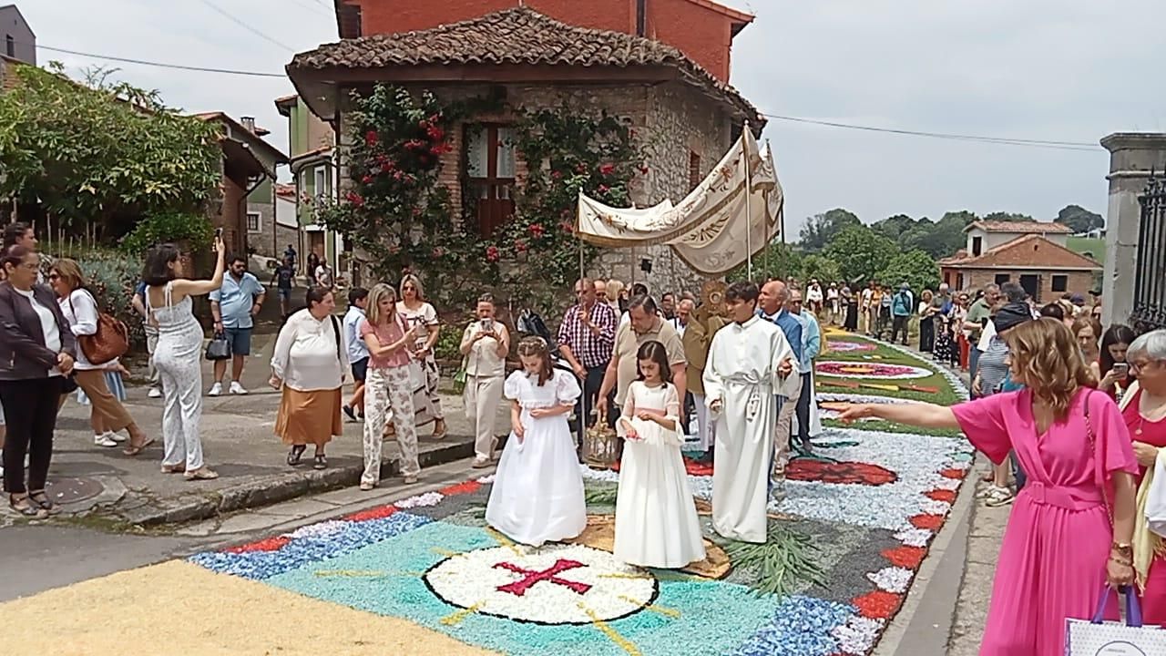 Fiesta sacramental en Cue (Llanes)