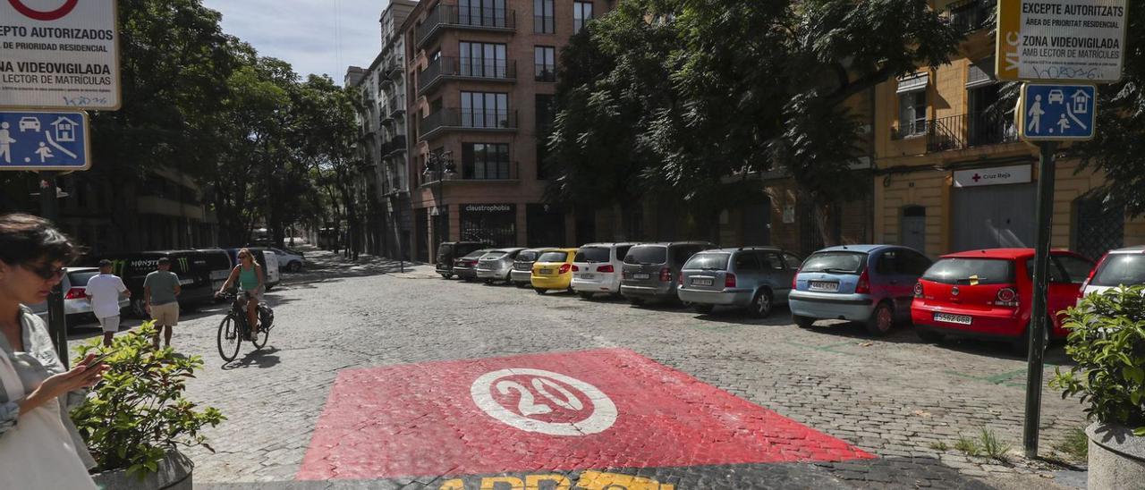 Horno pastelería de la calle Salvador Giner. | F.CALABUIG