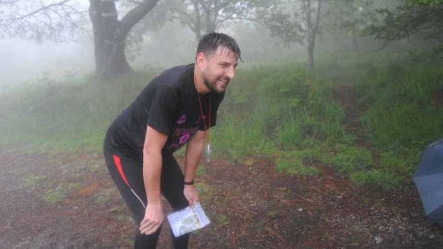 Uno de los participantes en la carrera de ayer. // S.Á.