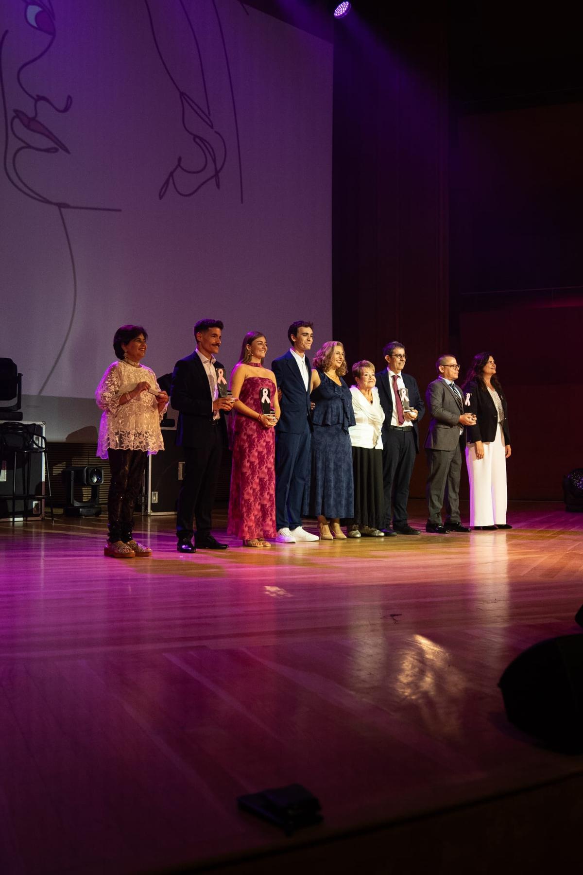 Gala Adelante Renacer