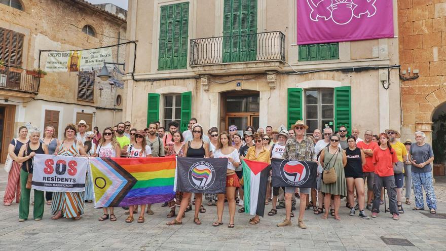 Así ha sido la concentración en Santa Maria contra los ataques fascistas y LGTBI-fóbicos