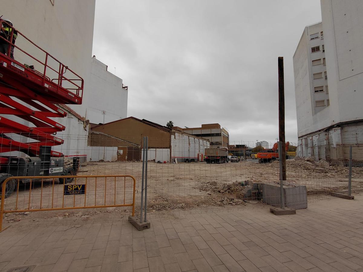 El solar donde estaban las antiguas naves