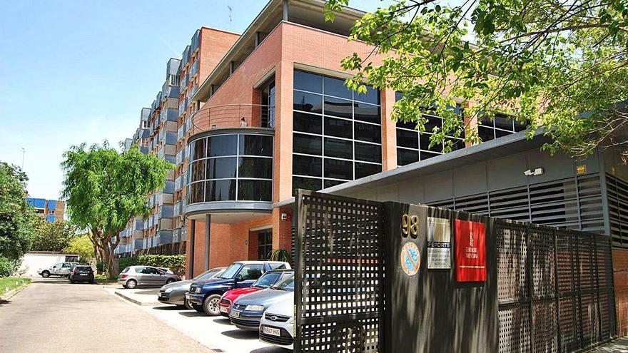 Edificio de la Generalitat Valenciana que será reformado para albergar el centro de salud de Tres Forques.