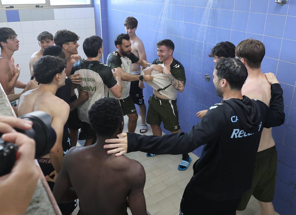 Vigo, A Madroa. Partido del Celta Juvenil y celebración Vigo, A Madroa. Partido del Celta Juvenil y celebración