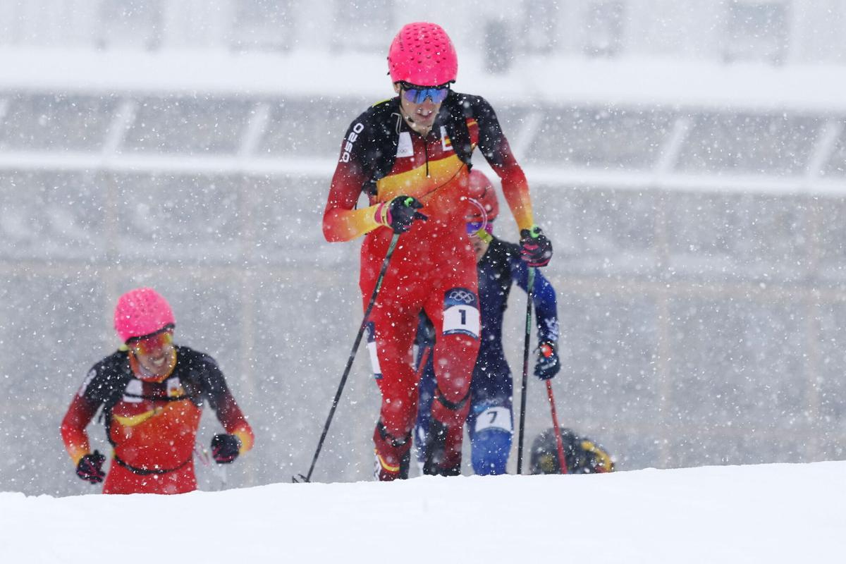 Oriol Cardona Coll en acció durant els quarts de final de l'esprint d'esquí de muntanya als jocs de Cortina d'Ampezzo