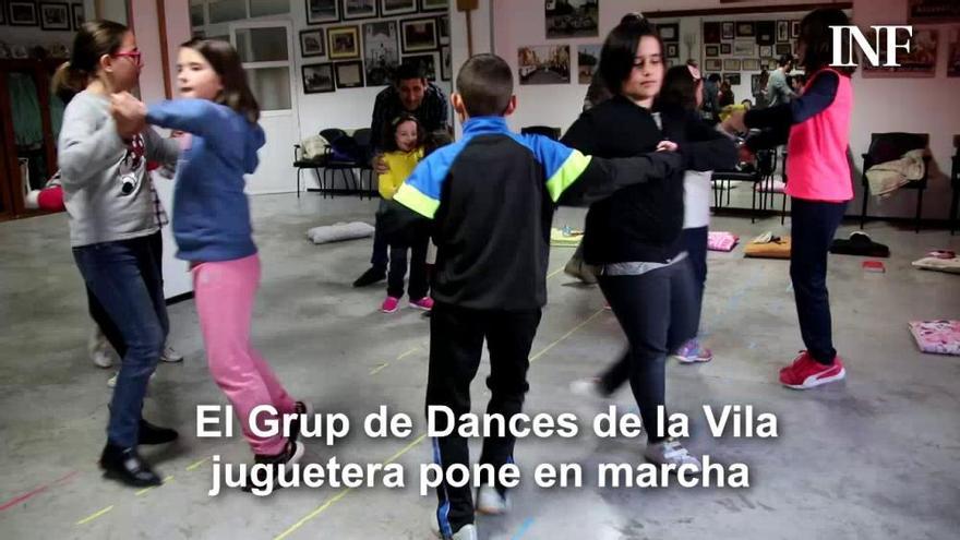 Familiarizados desde pequeños con los bailes típicos de Ibi