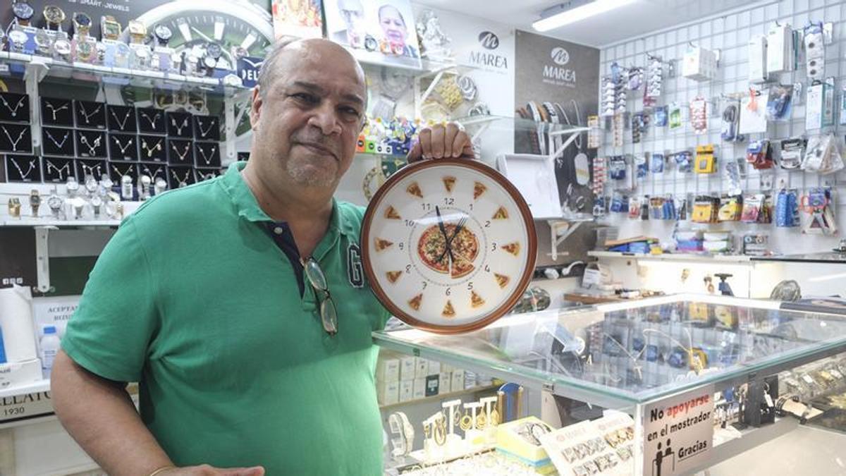 El relojero que mantiene vivo el tiempo en Altavista