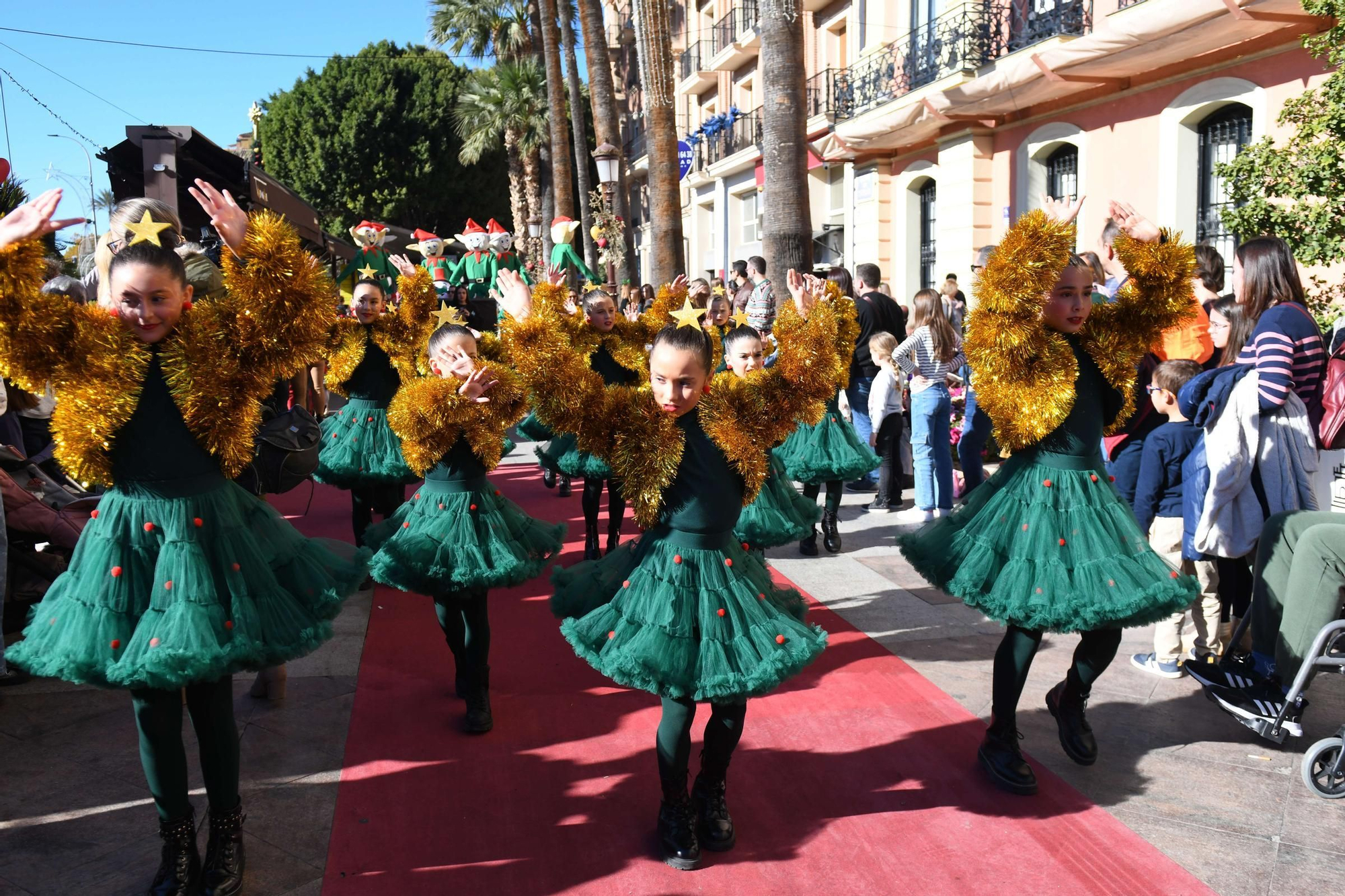Las mejores imágenes del desfile de Papá Noel en Murcia
