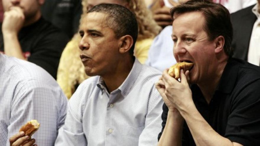 Obama y Cameron: una tarde en el basket