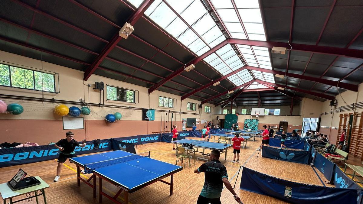 VÍDEO: Piedras Blancas se convierte en la capital asturiana del tenis de mesa