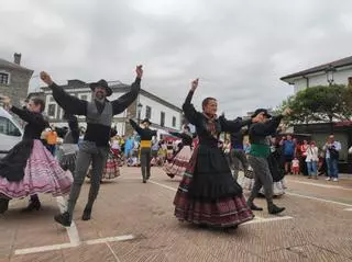 En imágenes: Las bandas del Intercéltico toman las calles de Tapia