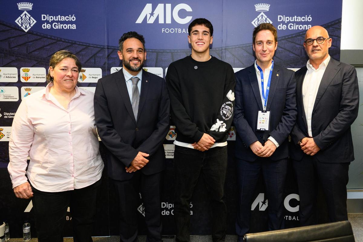 Maite Colomer, Abel Garcia, Pau Cubarsí, Jordi Masquef i David Bellver.