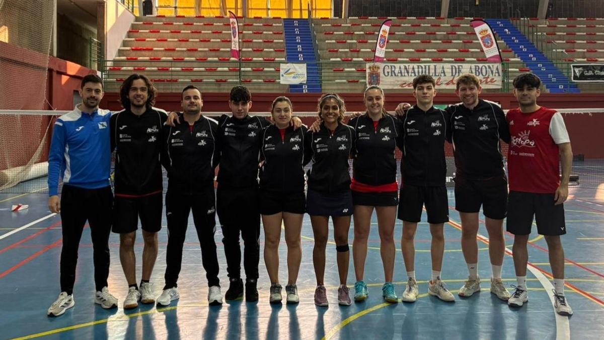 Expedición del equipo estradense.