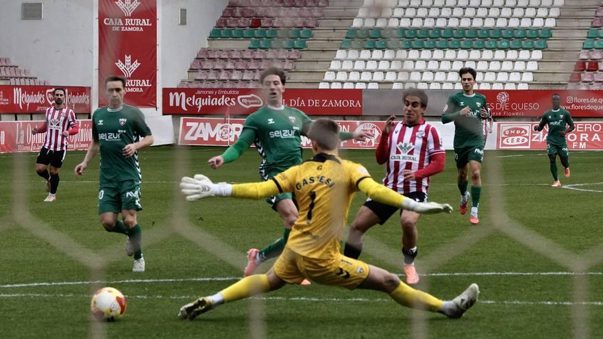 GALERÍA | Todas las imágenes del partido Zamora CF - Arenas de Getxo