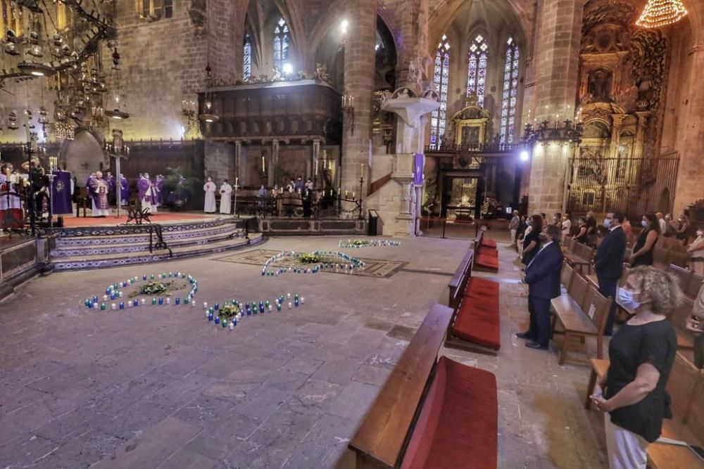 Funeral por las víctimas del coronavirus en la Seu de Mallorca