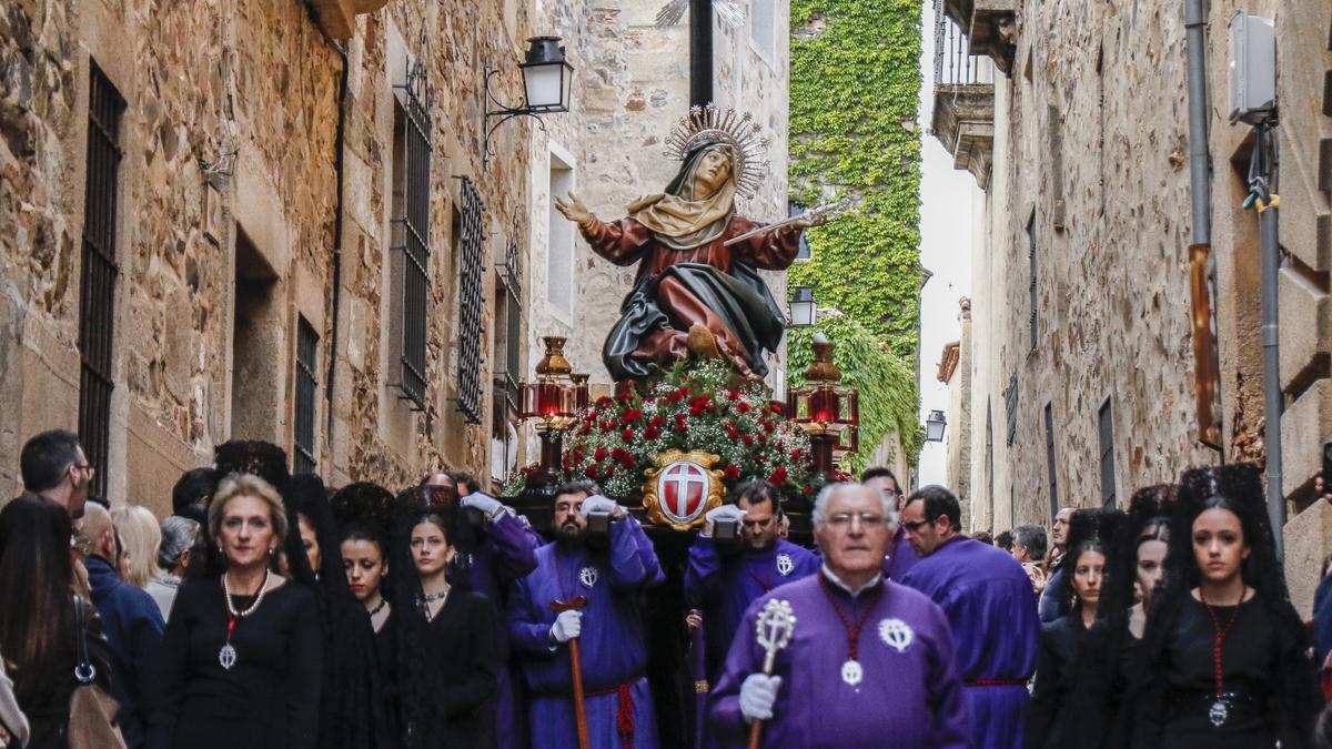 Cofradía de la Santa y Vera Cruz.