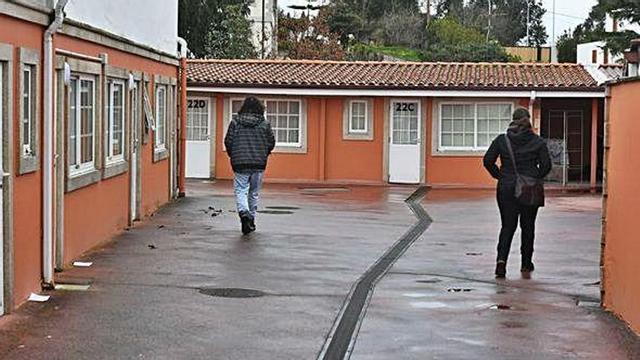Una de las parcelas en las que hay galpones habitados en A Zapateira.