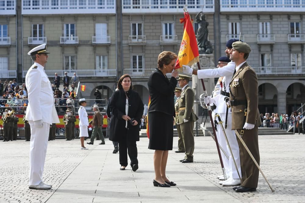 Ceremonia civil de jura de bandera en María Pita