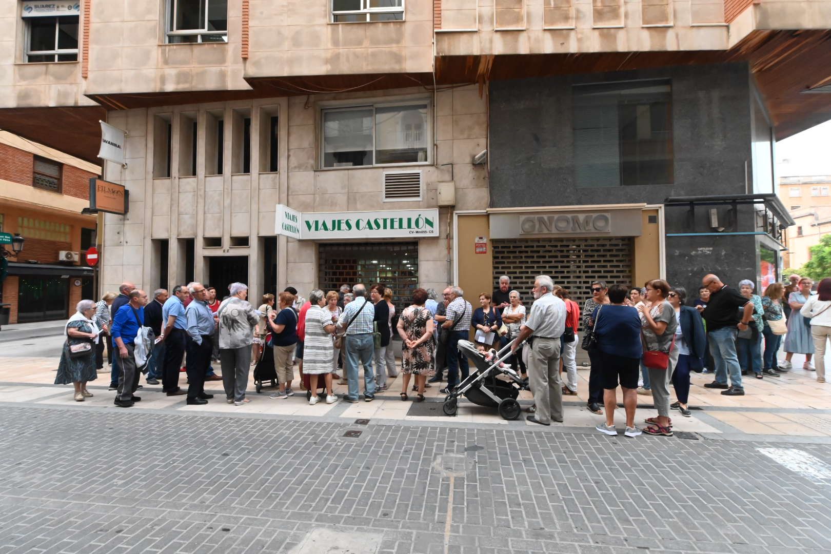 Multitudinarias colas para reservar un viaje del Imserso en Castellón