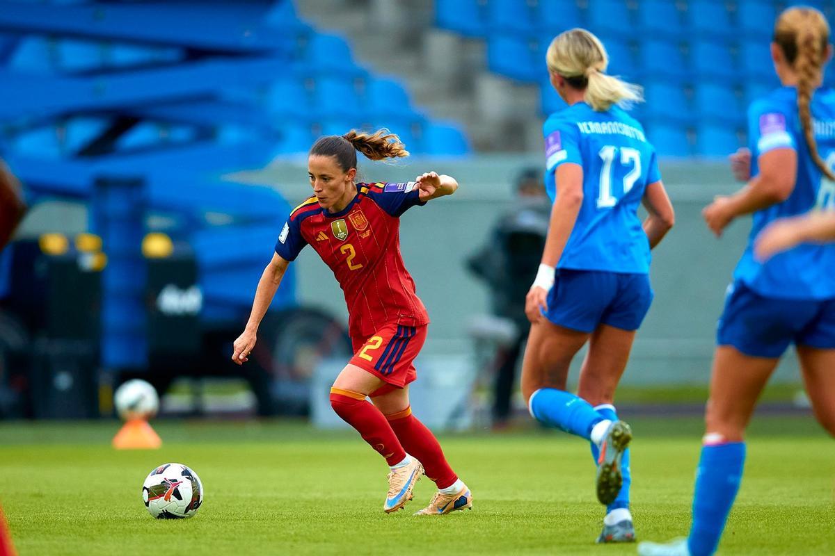 Ona Batlle durante el partido contra Islandia