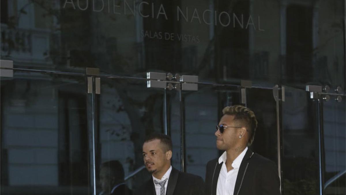 Neymar deberá volver a la Audiencia Nacional