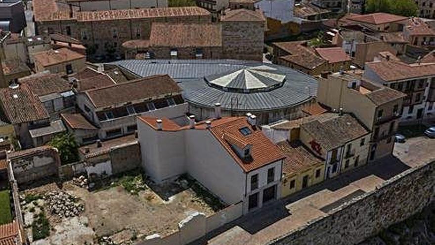 Ubicación actual del Museo de Semana Santa junto al solar a incorporar.