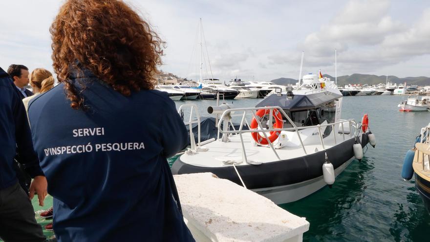 La inspección de pesca de Ibiza ya cuenta con el ‘Artet’, con motores de 300 caballos