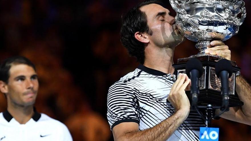 Federer celebra la victòria davant Nadal