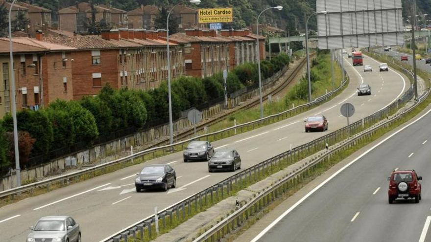 La autovía, a su paso por el casco urbano de Mieres. | D. M.