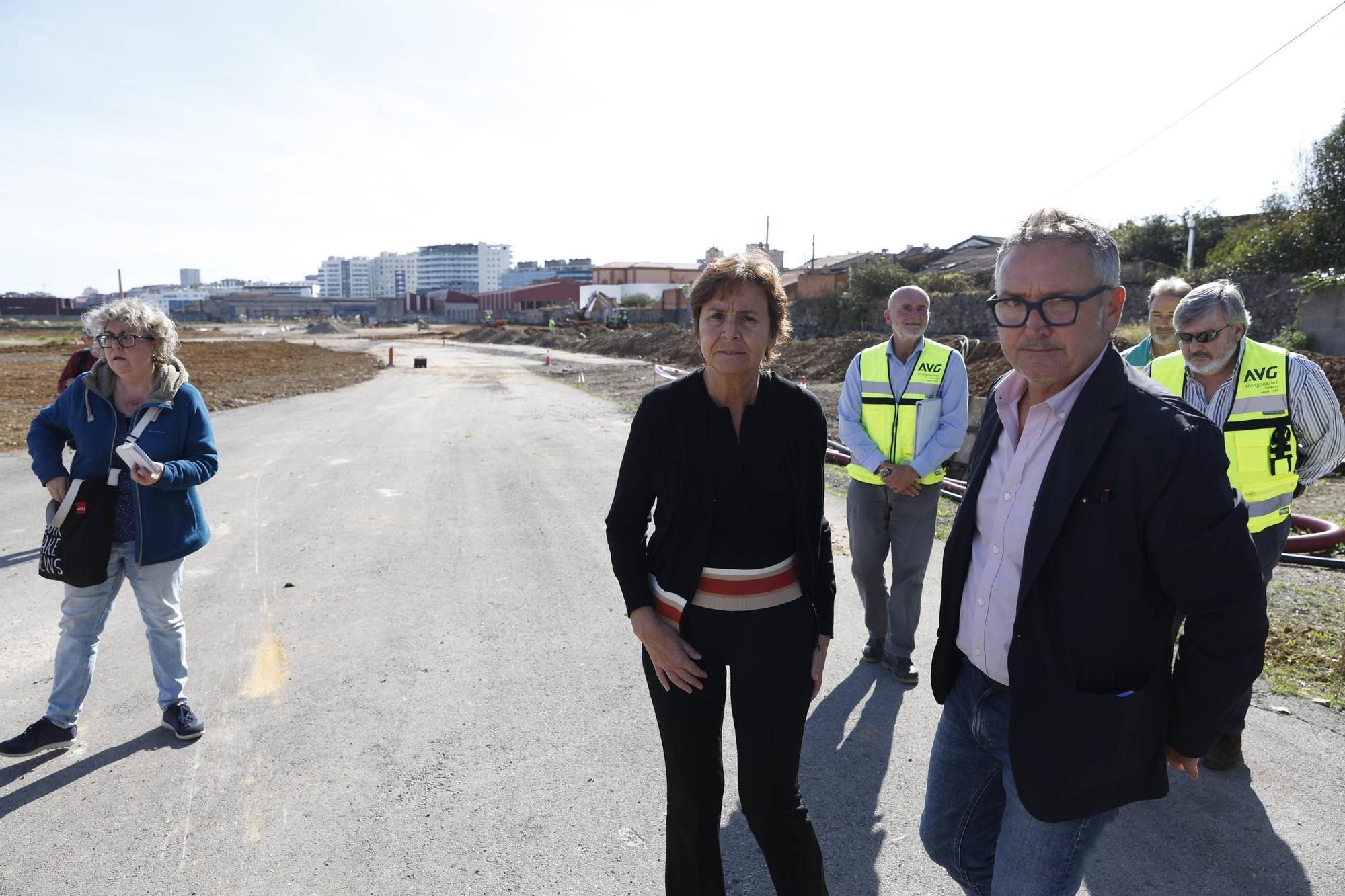 Así avanzan los trabajos en los terrenos de Naval Gijón (en imágenes)