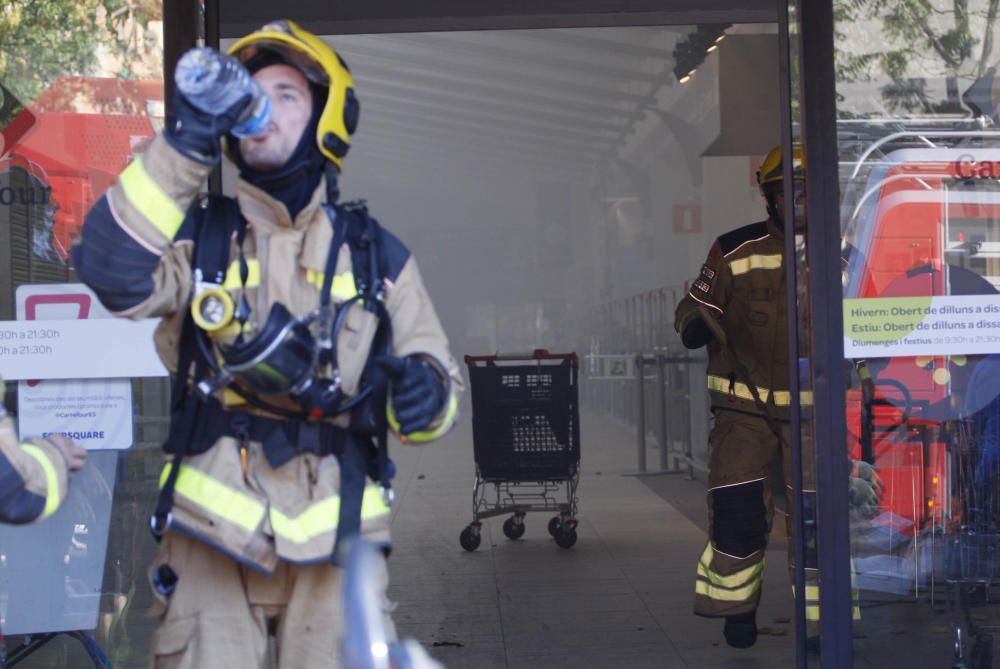 Incendi a la cambra frigorífica d'un supermercat de Girona