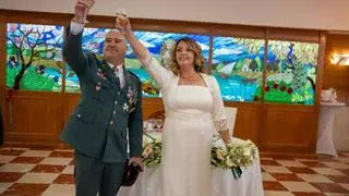 La comentada boda de la alcaldesa de Miramar y el teniente de Tavernes