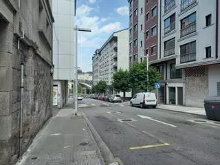 Herido tras caer con su monopatín en el centro de Pontevedra