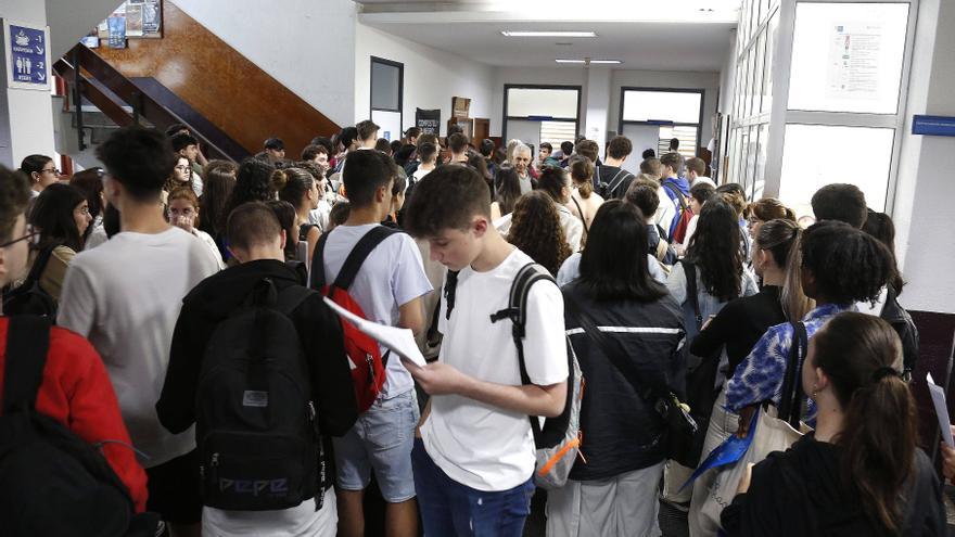 Normalidad en el primer día de una ABAU que llevó a las aulas el conflicto de Melilla