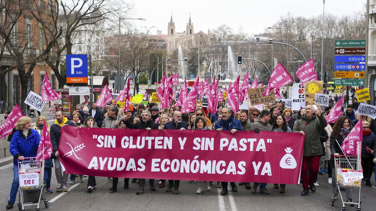 &#039;Sin gluten y sin pasta&#039;, los celiacos se manifiestan para pedir ayudas.