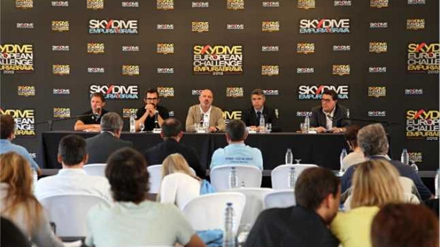 El grup de Dubai vol convertir l&#039;Skydive en referent mundial