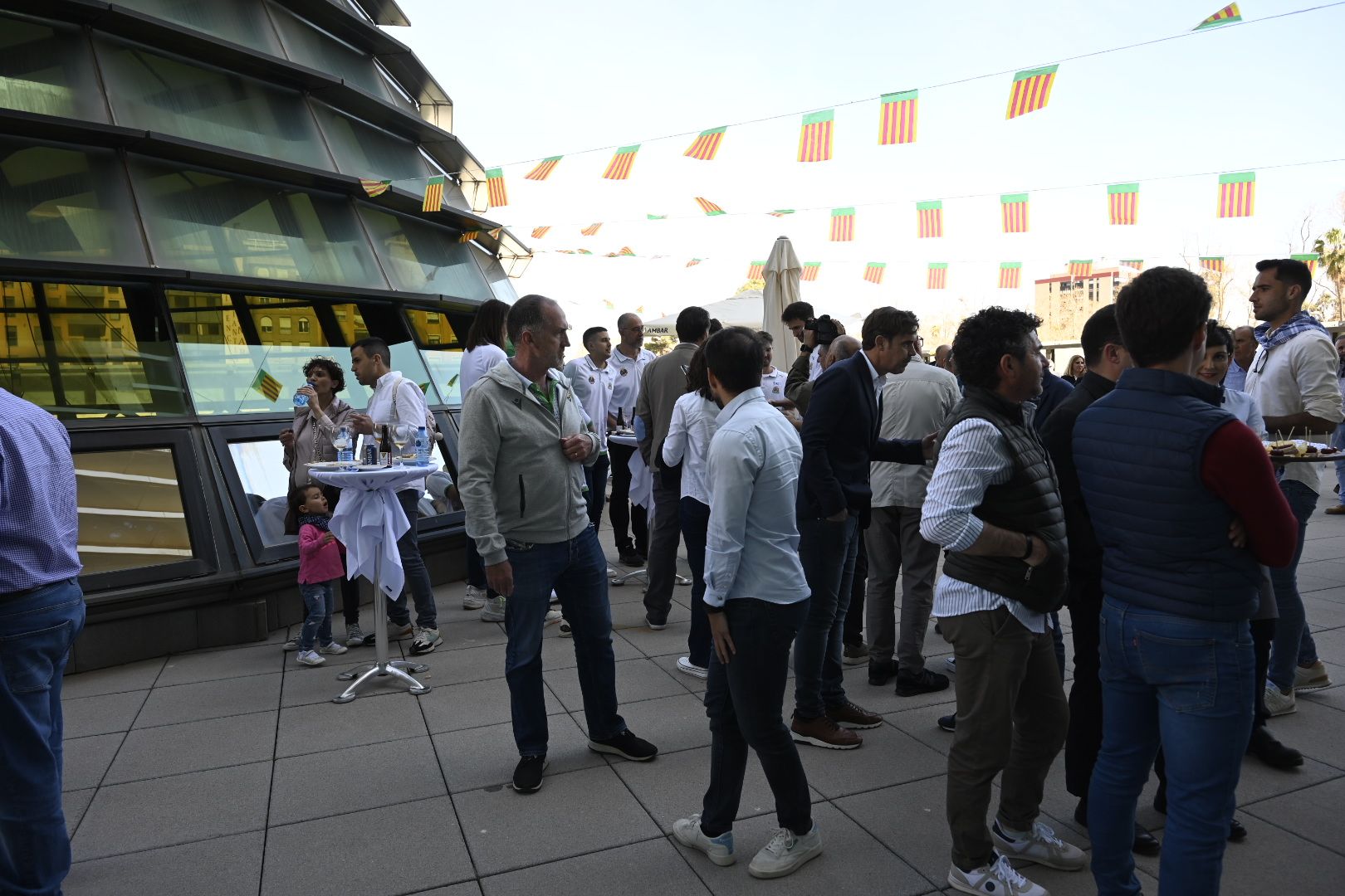 Fotos: La Bodeguilla de 'Mediterráneo' es el principal punto de encuentro durante las fiestas de la Magdalena