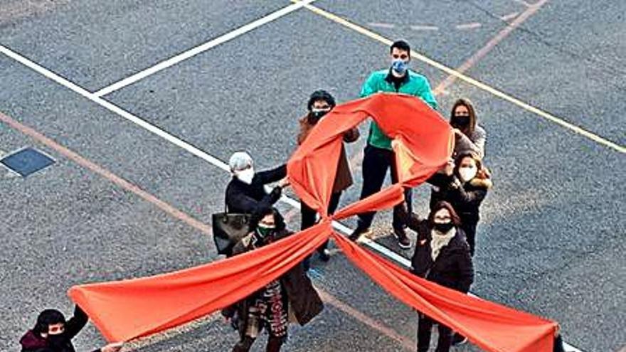 Protesta contra la ley educativa en el colegio FESD de Sagunt
