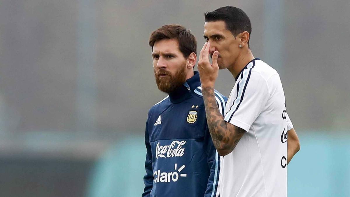 Argentina entrena para su partido con Uruguay con Messi como titular