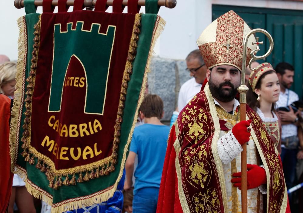 Desembarco de Carlos I en Tazones