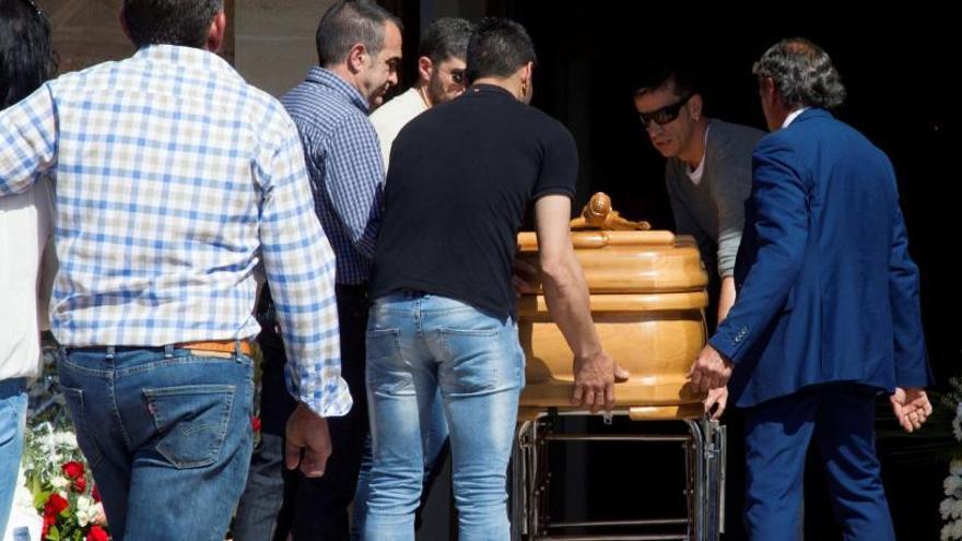 El funeral de la joven asesinada se celebró este domingo.