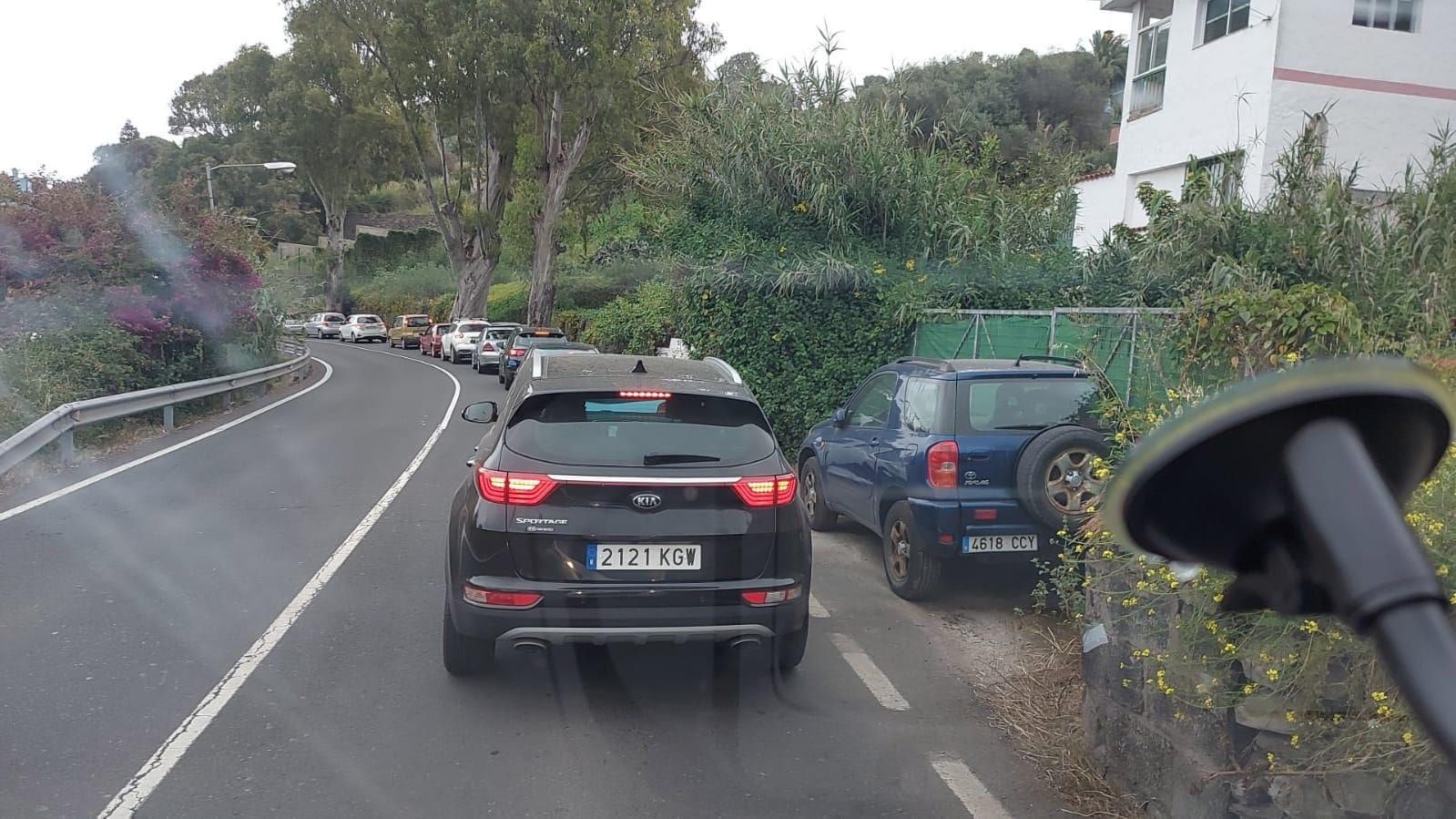 Accidente con tres vehículos implicados en Santa Brígida (3/04/2021)