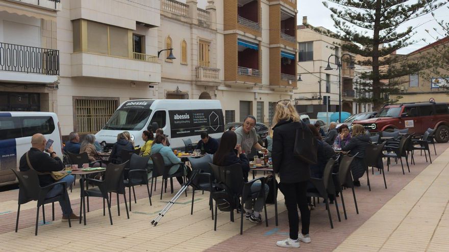 El Consell prepara para julio el bono para impulsar la hostelería en las zonas dana
