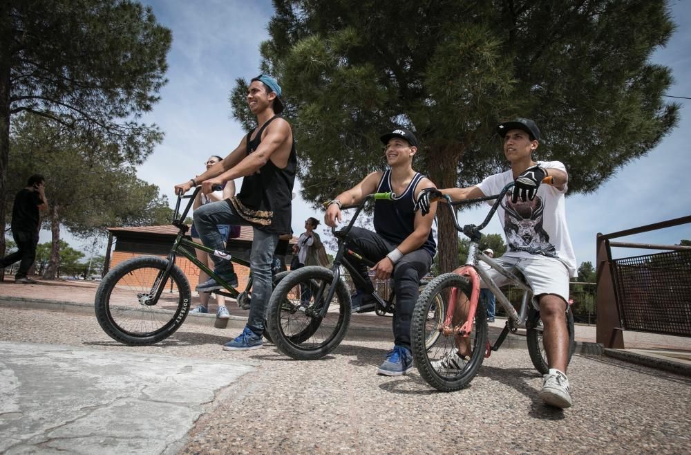 Alacant Desperta vuelve tras nueve años de ausencia y llena el parque alicantino de cultura urbana